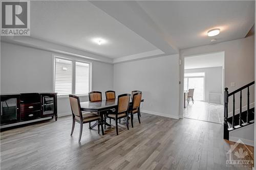 Dining room - 182 Yearling Circle, Ottawa, ON - Indoor Photo Showing Dining Room