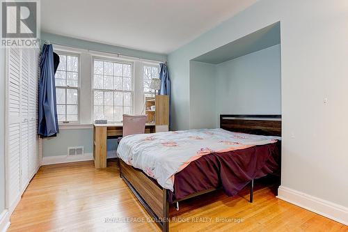 2 Farmingdale Road, Toronto, ON - Indoor Photo Showing Bedroom