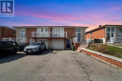 34 Futura Drive, Toronto, ON - Outdoor