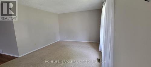 379 Speight Boulevard, London, ON - Indoor Photo Showing Other Room