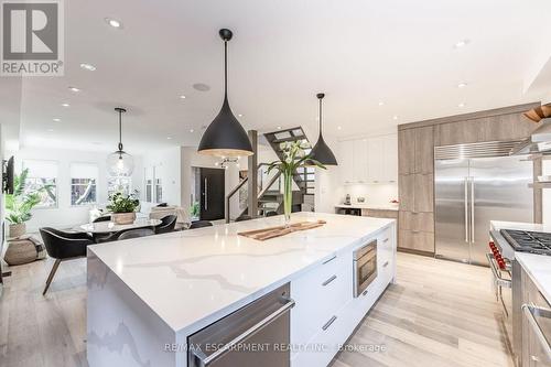 61 Flatt Avenue, Hamilton, ON - Indoor Photo Showing Kitchen With Upgraded Kitchen