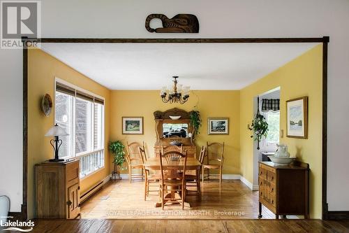 1768 8 Concession S, Clearview, ON - Indoor Photo Showing Dining Room