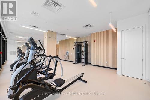 911 - 185 Dunlop Street E, Barrie, ON - Indoor Photo Showing Gym Room