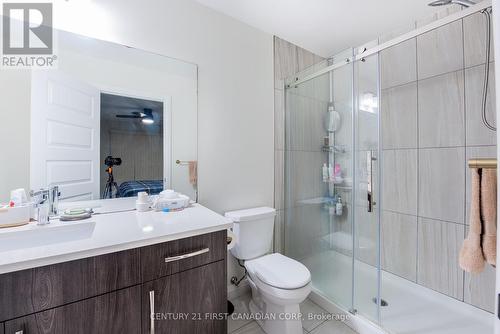 36 - 819 Kleinburg Drive, London, ON - Indoor Photo Showing Bathroom