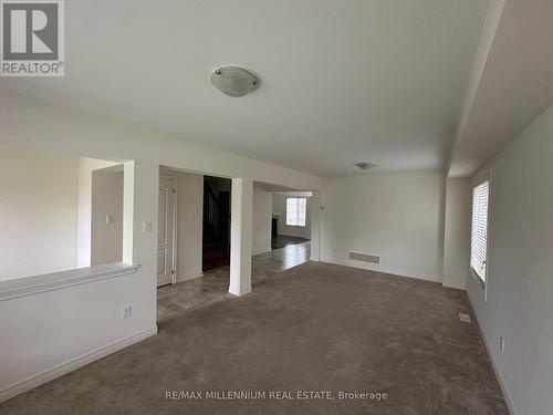6437 Dilalla Crescent, Niagara Falls, ON - Indoor Photo Showing Other Room