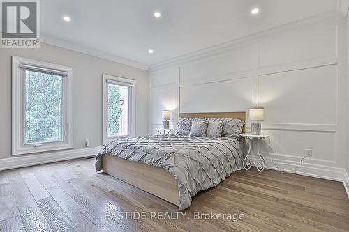 11 Gatcombe Circle, Richmond Hill (Mill Pond), ON - Indoor Photo Showing Bedroom