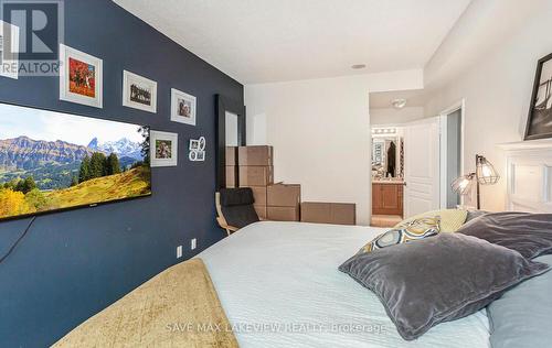 910 - 5 Marine Parade Drive, Toronto, ON - Indoor Photo Showing Bedroom