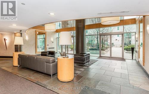 910 - 5 Marine Parade Drive, Toronto, ON - Indoor