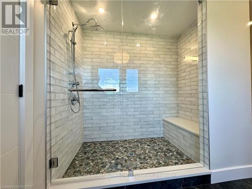 901 Bogdanovic Way, Huron-Kinloss, ON - Indoor Photo Showing Bathroom