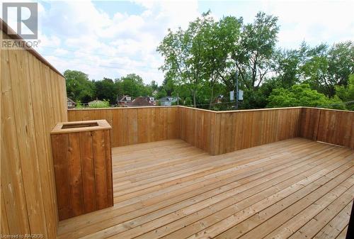 Apartment 2 deck - 303/305 10Th Street, Hanover, ON 