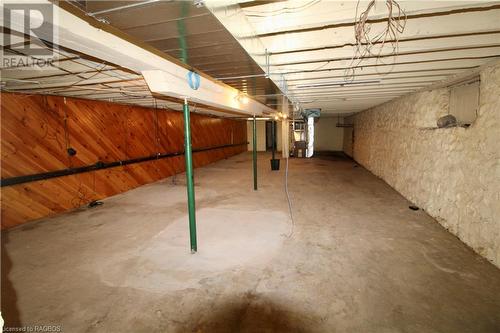 Basement - 303/305 10Th Street, Hanover, ON 