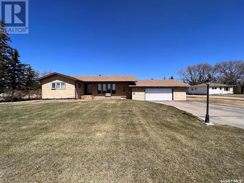 605 1St Avenue, Raymore, SK - Outdoor