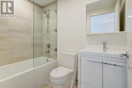 1205 - 212 King William Street, Hamilton, ON - Indoor Photo Showing Bathroom