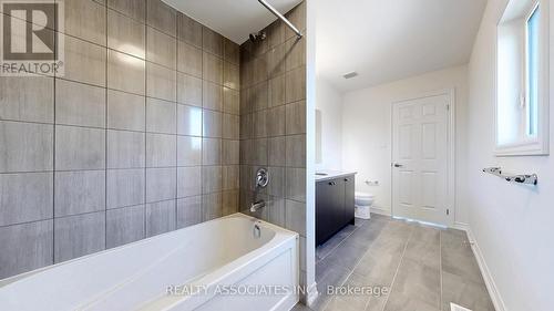 493 Hornbeck Street, Cobourg, ON - Indoor Photo Showing Bathroom