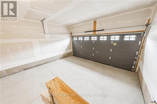 14 Broddy Avenue, Brantford, ON - Indoor Photo Showing Garage