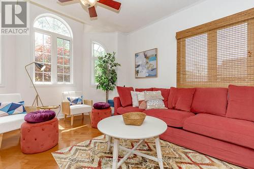 1102 Siesta Drive, Tiny, ON - Indoor Photo Showing Living Room