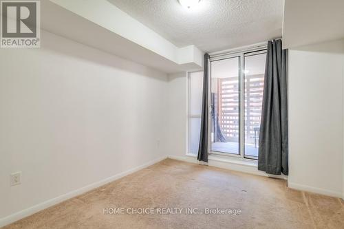 422 - 830 Lawrence Avenue W, Toronto, ON - Indoor Photo Showing Other Room