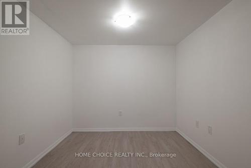 422 - 830 Lawrence Avenue W, Toronto, ON - Indoor Photo Showing Other Room