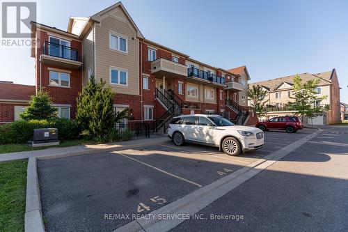 284 - 250 Sunny Meadow Boulevard, Brampton, ON - Outdoor With Balcony With Facade