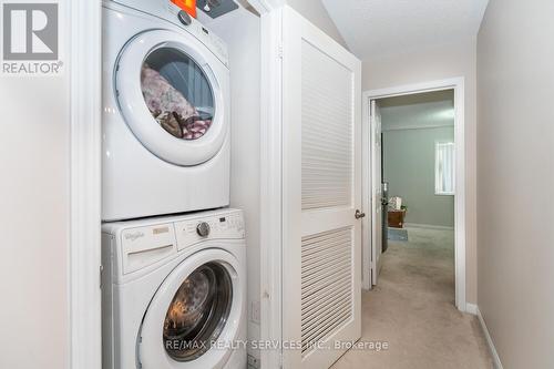 284 - 250 Sunny Meadow Boulevard, Brampton, ON - Indoor Photo Showing Laundry Room
