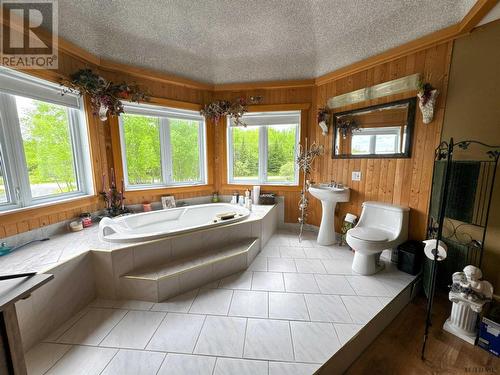 66 Samson Rd, Hearst, ON - Indoor Photo Showing Bathroom