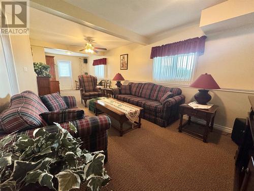 82 Harbourview Drive, Comfort Cove, NL - Indoor Photo Showing Living Room