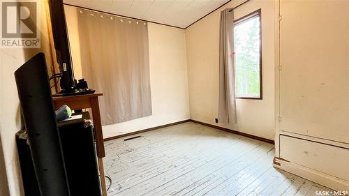 207 1St Street E, Meath Park, SK - Indoor Photo Showing Other Room