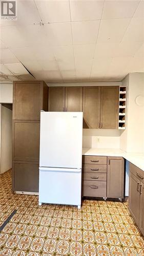 207 1St Street E, Meath Park, SK - Indoor Photo Showing Kitchen