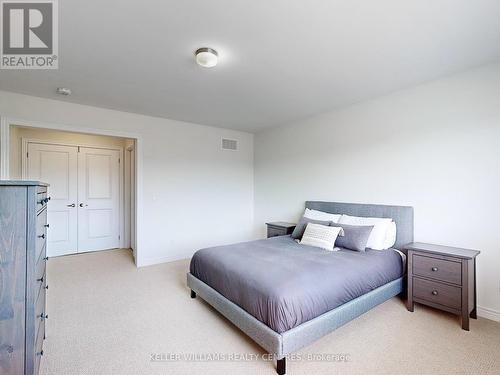 29 Flower Garden Trail, Whitchurch-Stouffville (Stouffville), ON - Indoor Photo Showing Bedroom