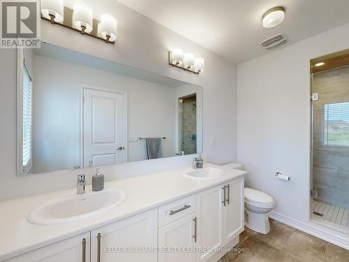 29 Flower Garden Trail, Whitchurch-Stouffville (Stouffville), ON - Indoor Photo Showing Bathroom