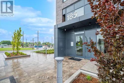 417 - 185 Deerfield Road, Newmarket, ON - Outdoor