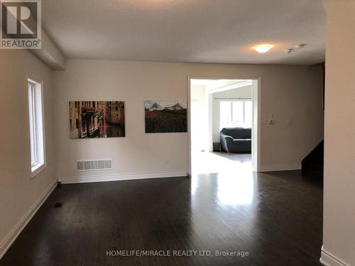 1461 Lormel Gate Avenue, Innisfil, ON - Indoor Photo Showing Other Room