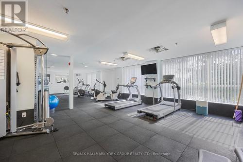 205 - 14924 Yonge Street, Aurora (Aurora Highlands), ON - Indoor Photo Showing Gym Room