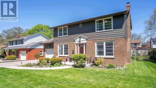 42 Torrington Crescent, London, ON - Outdoor With Facade