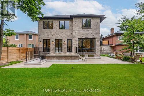 16 Cadillac Avenue, Toronto (Clanton Park), ON - Outdoor