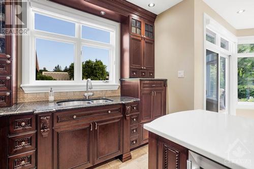 33 Durham Private, Ottawa, ON - Indoor Photo Showing Kitchen With Double Sink