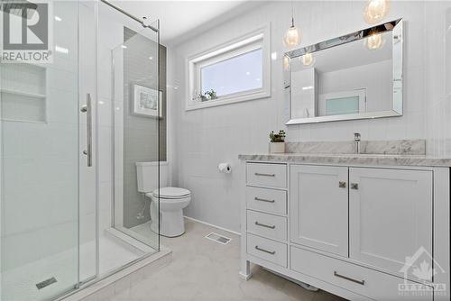 1322 Fontenay Crescent, Ottawa, ON - Indoor Photo Showing Bathroom