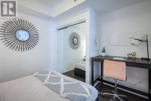 724 - 1830 Bloor Street W, Toronto, ON - Indoor Photo Showing Bedroom