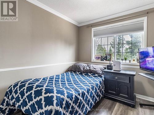 156 Millcliff Circle, Aurora, ON - Indoor Photo Showing Bedroom