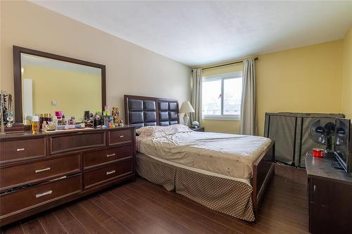 910 1742 St Mary'S Road, Winnipeg, MB - Indoor Photo Showing Bedroom