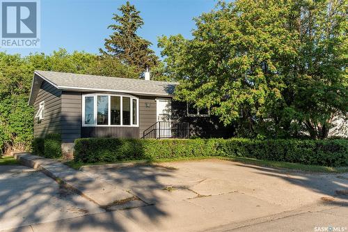 412 4Th Street E, Wynyard, SK - Outdoor