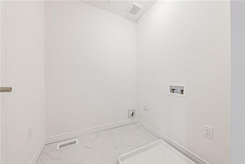 14 Broddy Avenue, Brantford, ON - Indoor Photo Showing Other Room