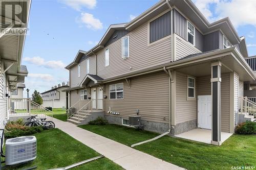 330 100 Chaparral Boulevard, Martensville, SK - Outdoor