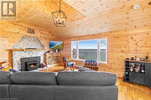 1132 Dyers Bay Road, Miller Lake, ON - Indoor Photo Showing Living Room With Fireplace