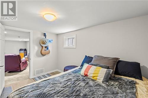 157 Glow Avenue, Hamilton, ON - Indoor Photo Showing Bedroom