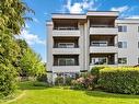 406-1571 Mortimer St, Saanich, BC  - Outdoor With Facade 