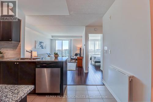 311 - 60 Via Rosedale, Brampton, ON - Indoor Photo Showing Kitchen With Double Sink