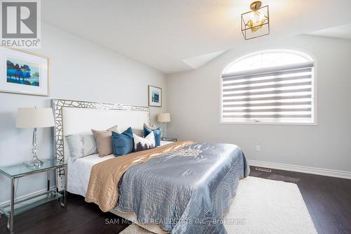 3989 Coachman Circle, Mississauga, ON - Indoor Photo Showing Bedroom