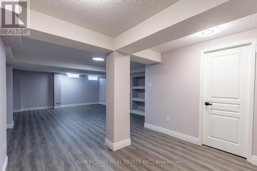 3989 Coachman Circle, Mississauga, ON - Indoor Photo Showing Other Room