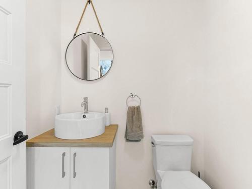 Salle d'eau - 46 Rue Du Canal, Saint-Louis-De-Gonzague, QC - Indoor Photo Showing Bathroom